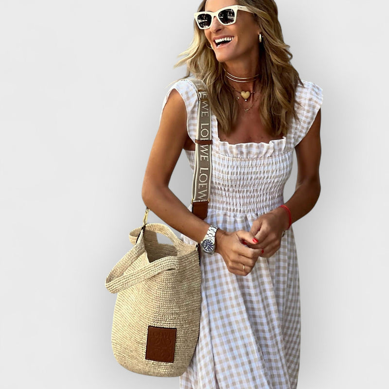 Suri - sukienka maxi z mankietami w krat? z marszczeniami