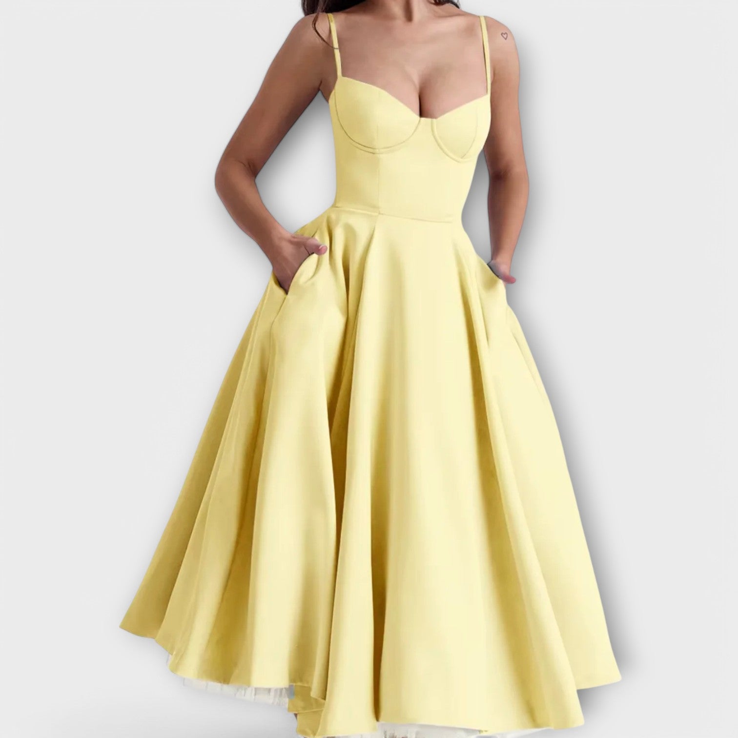 ©M?skie - Lekka letnia sukienka z gorsetowymi detalami