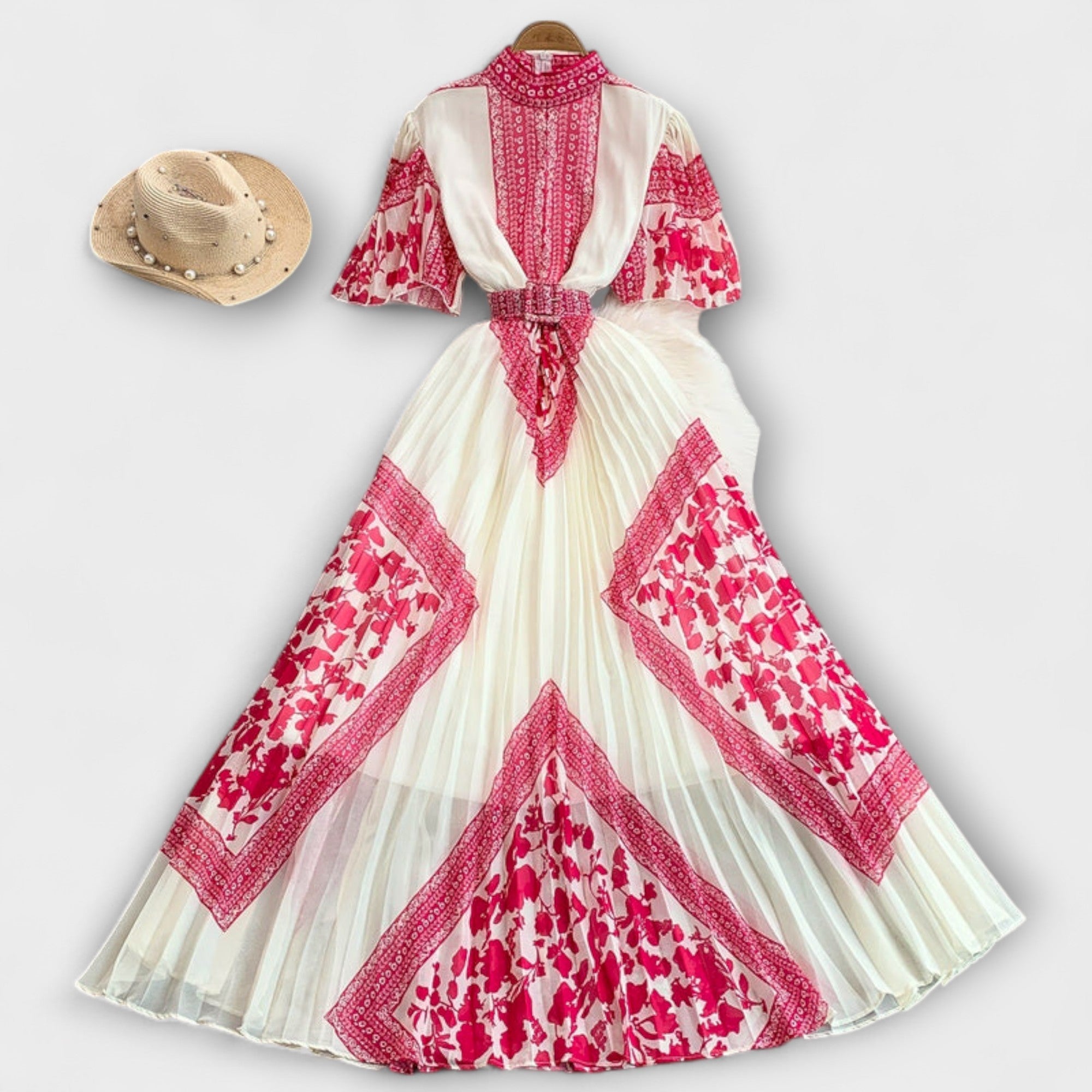 Delilah - sukienka inspirowana stylem vintage