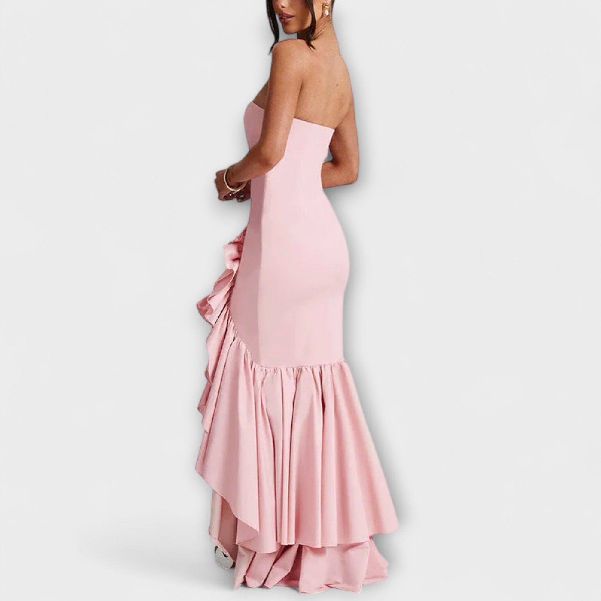Zuri - sukienka maxi slim fit z odkrytymi ramionami i asymetrycznym do?em