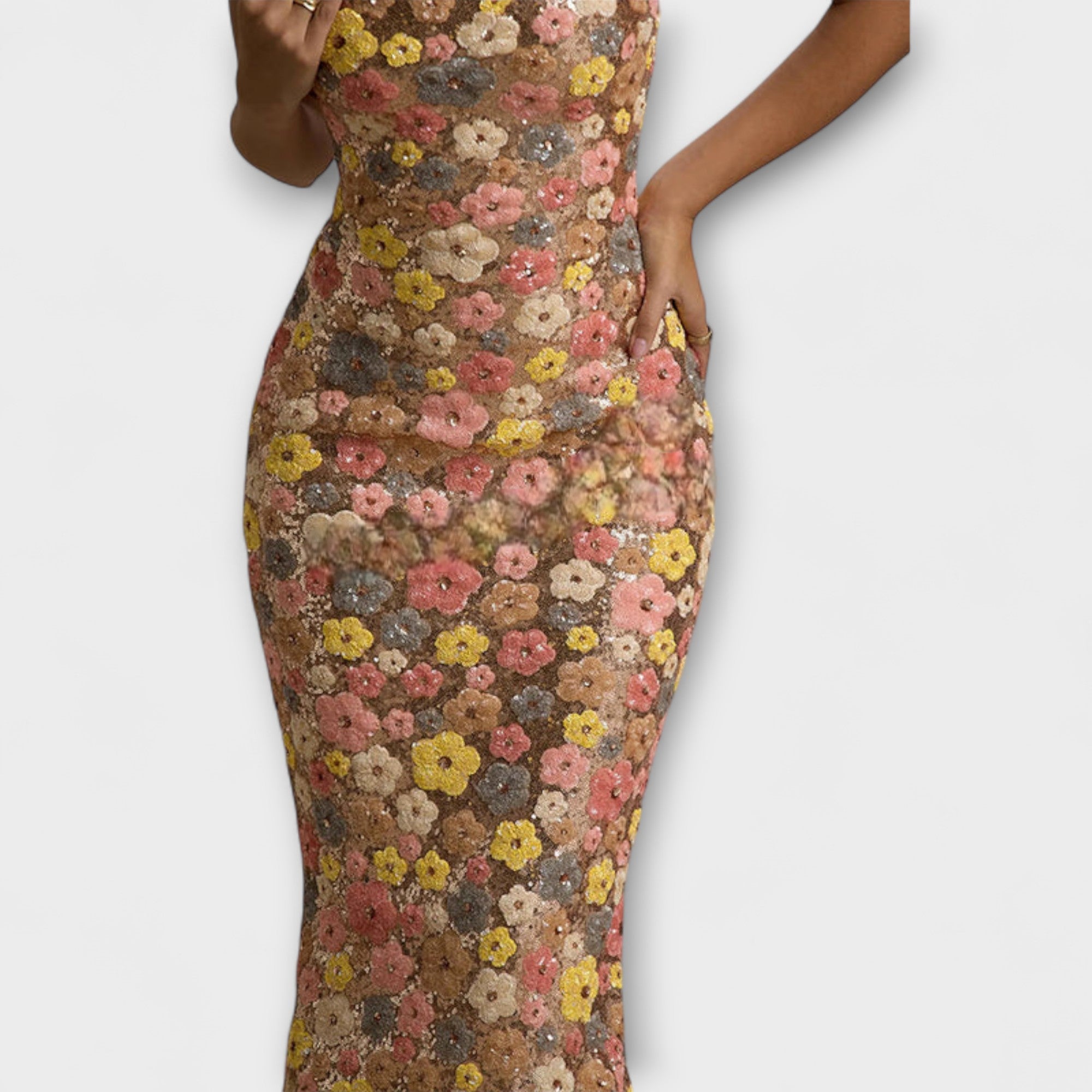 Oakley - sukienka maxi z kwiatowymi cekinami w stylu lat 80.