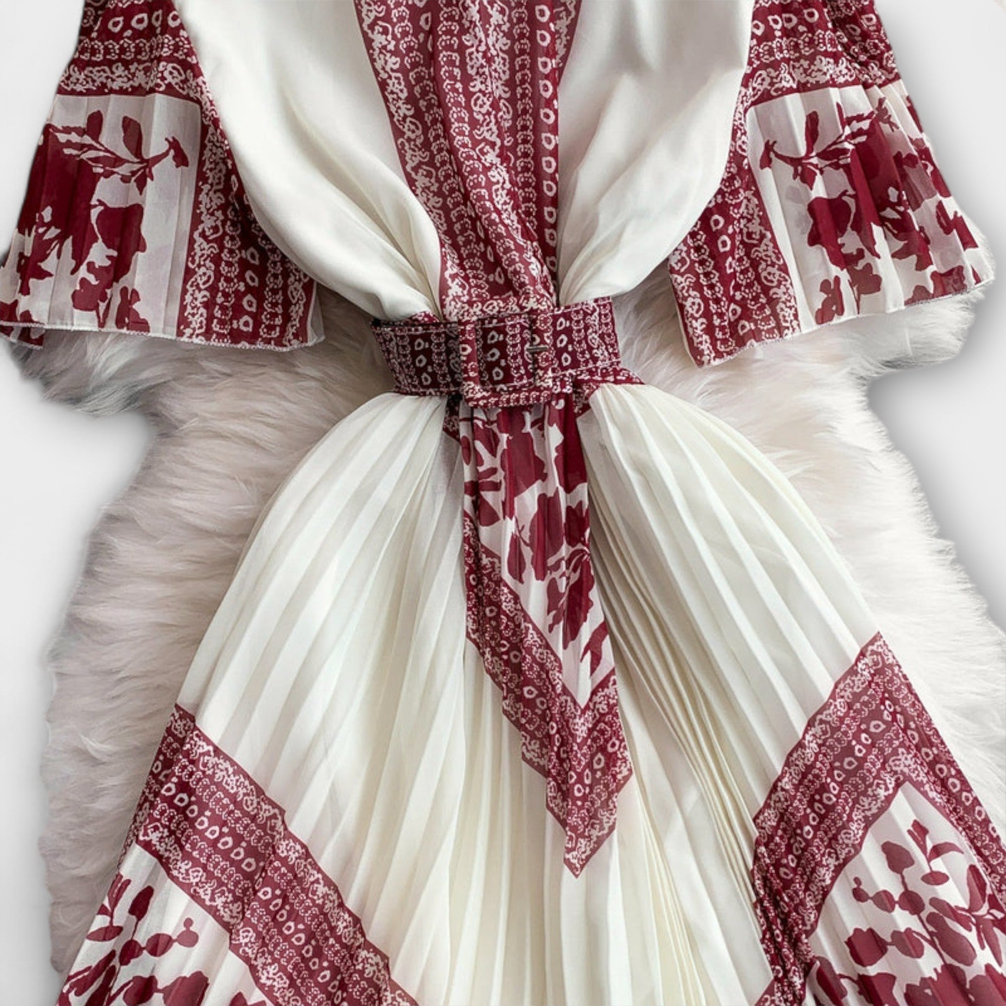 Delilah - sukienka inspirowana stylem vintage