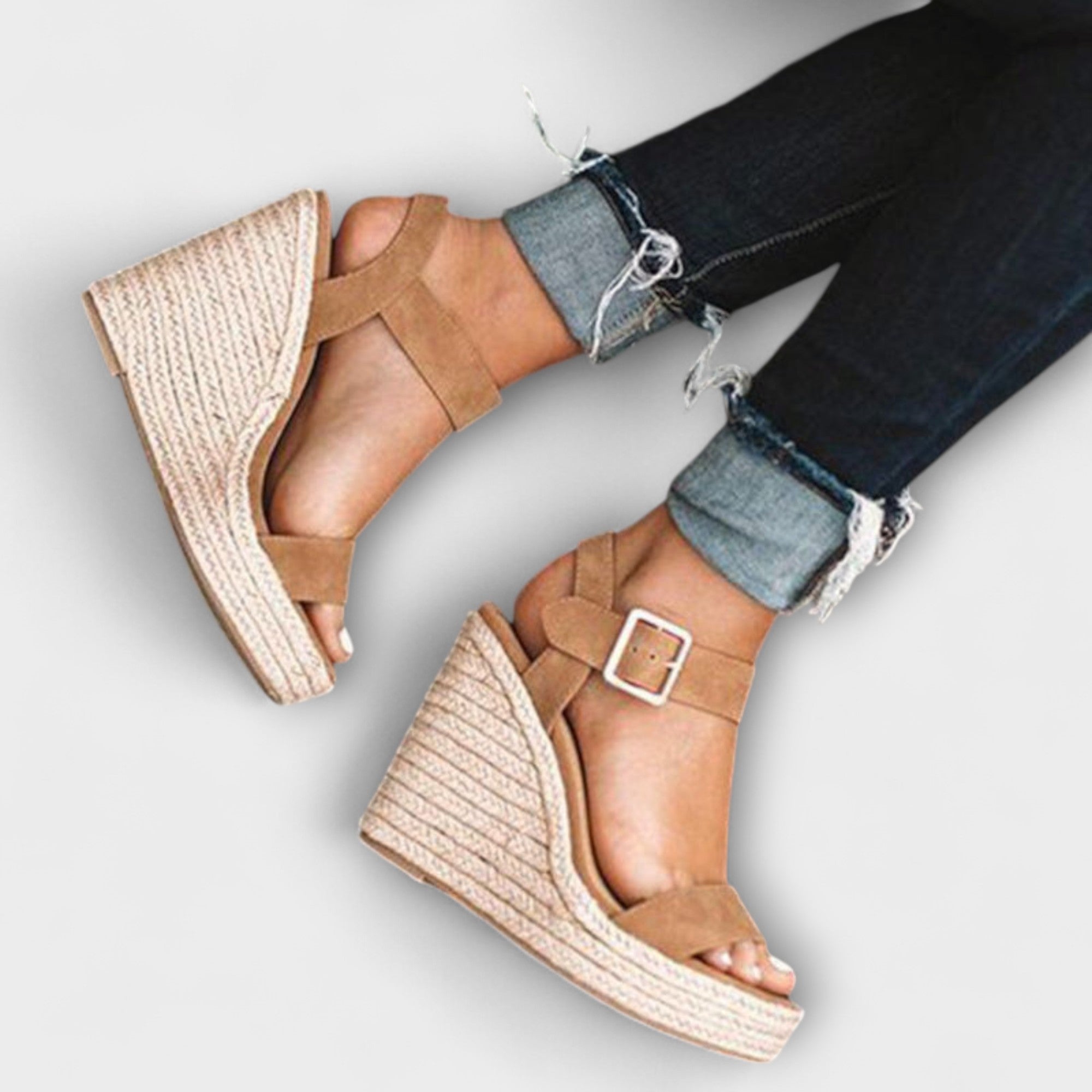 Elizabeth - Stylowe buty damskie z paskiem