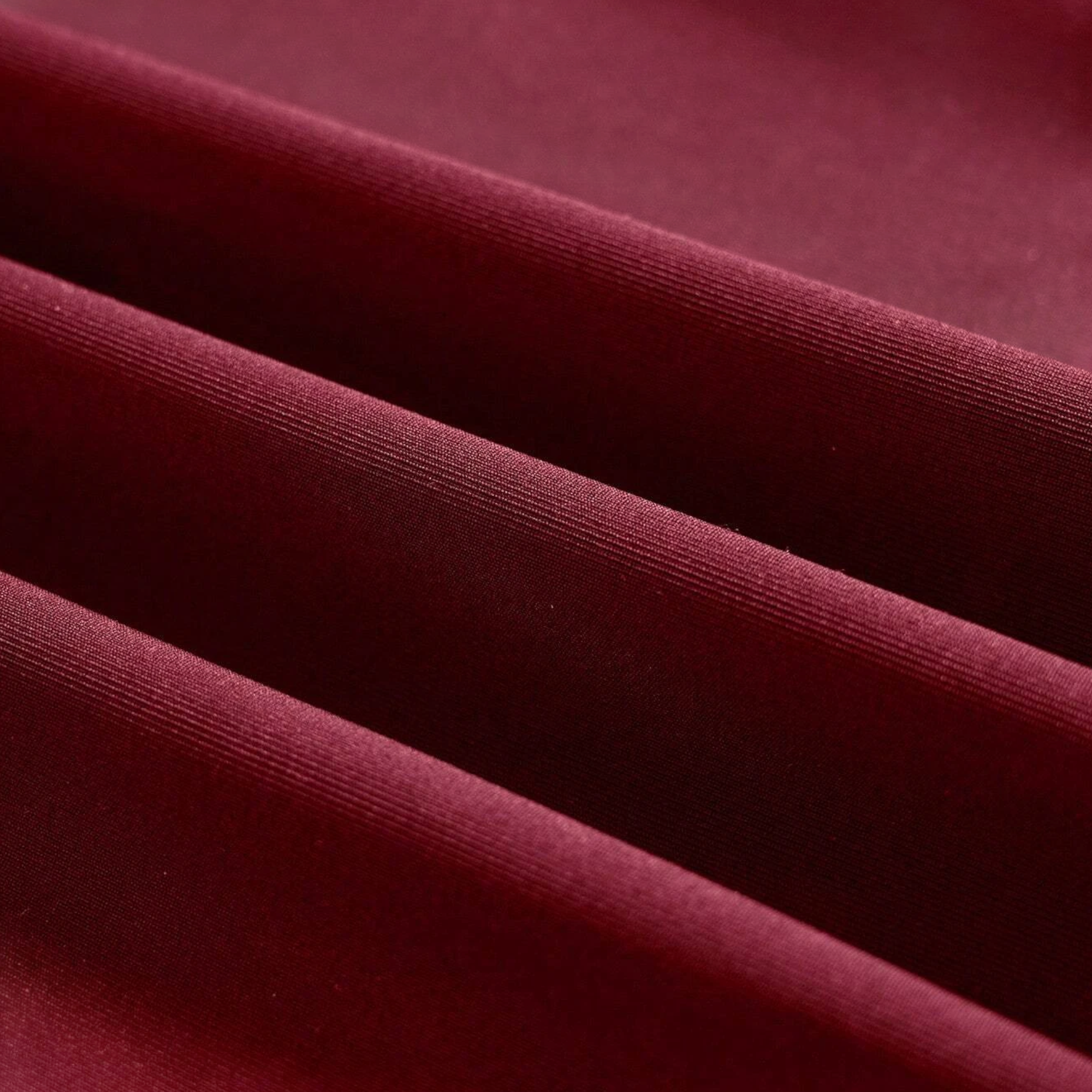 Mia Muse - elegancka sukienka maxi na imprez?