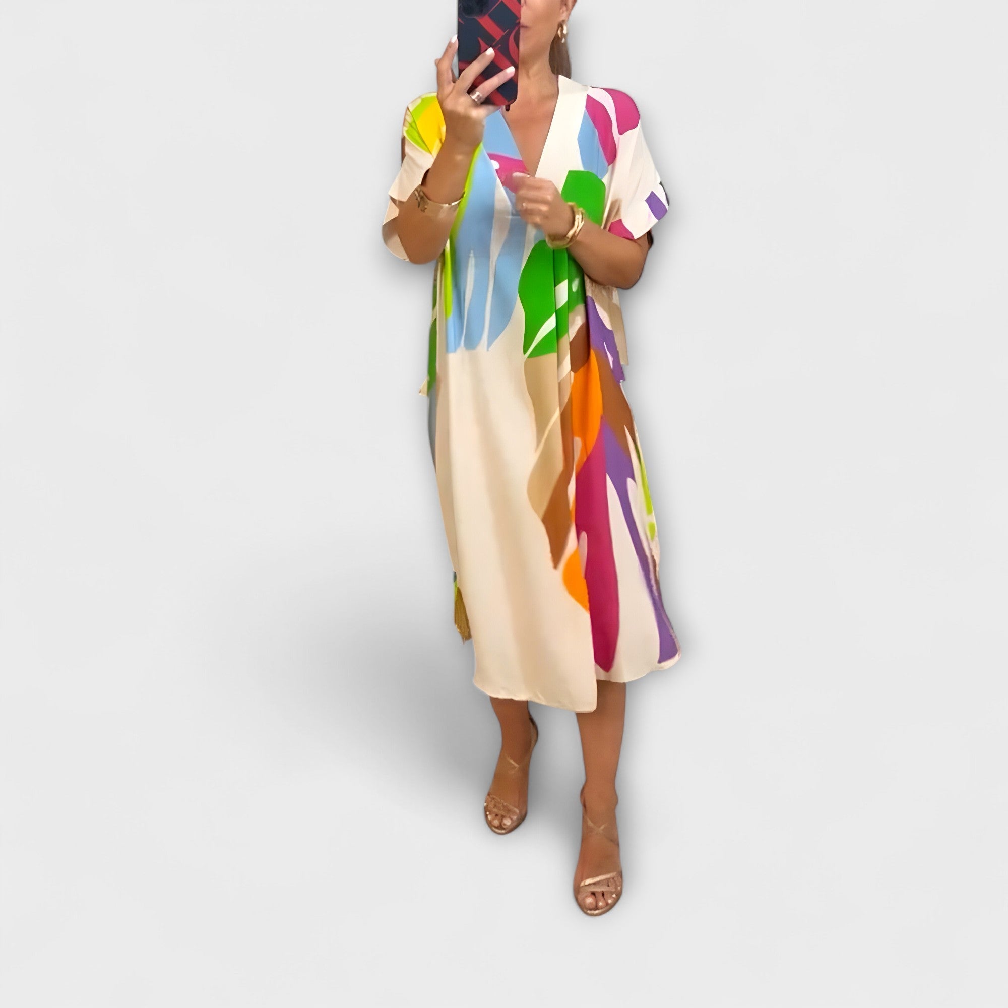 Roos - Lu?na sukienka z kolorowym nadrukiem li?ci