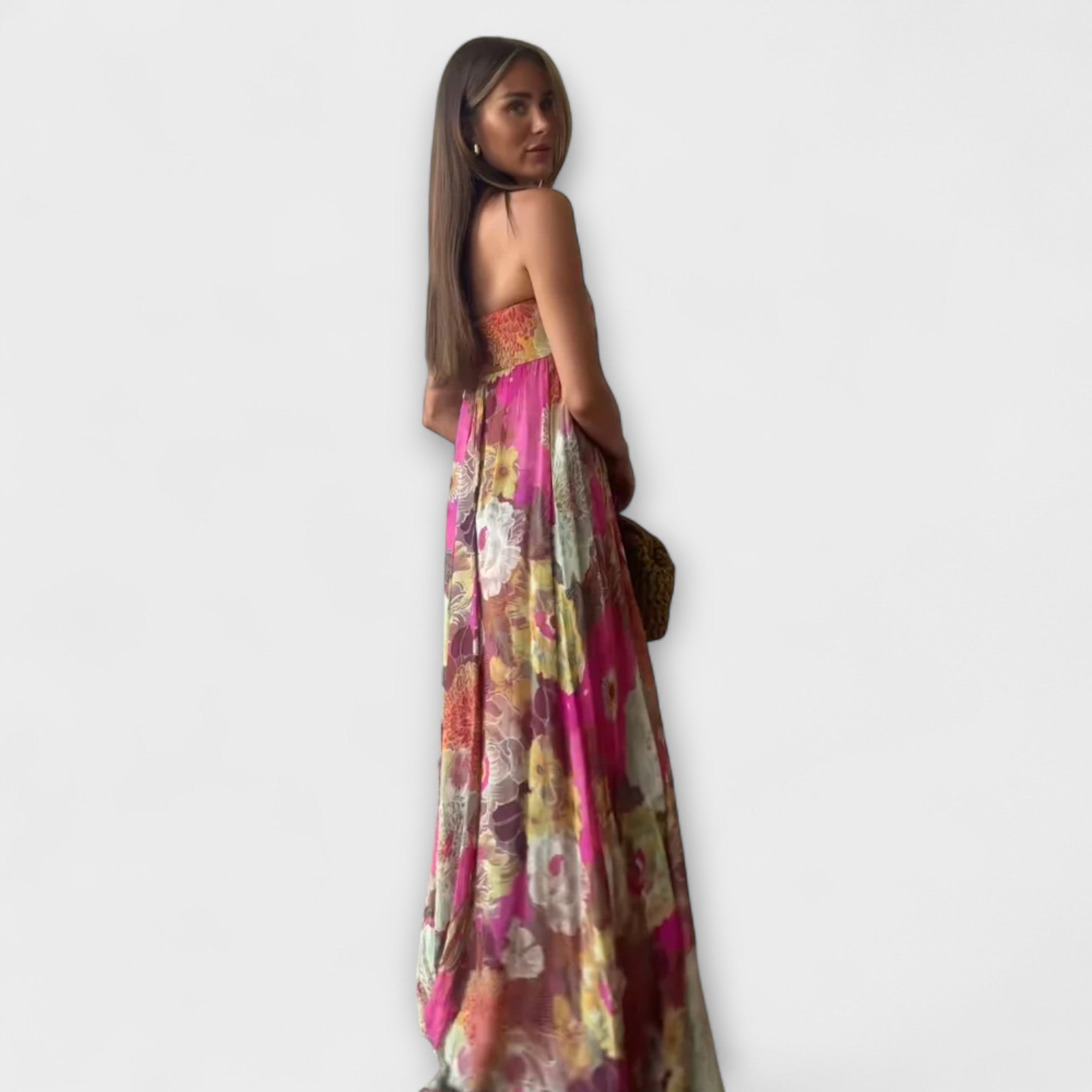 Elegancka plisowana sukienka maxi w stylu retro bez rami?czek