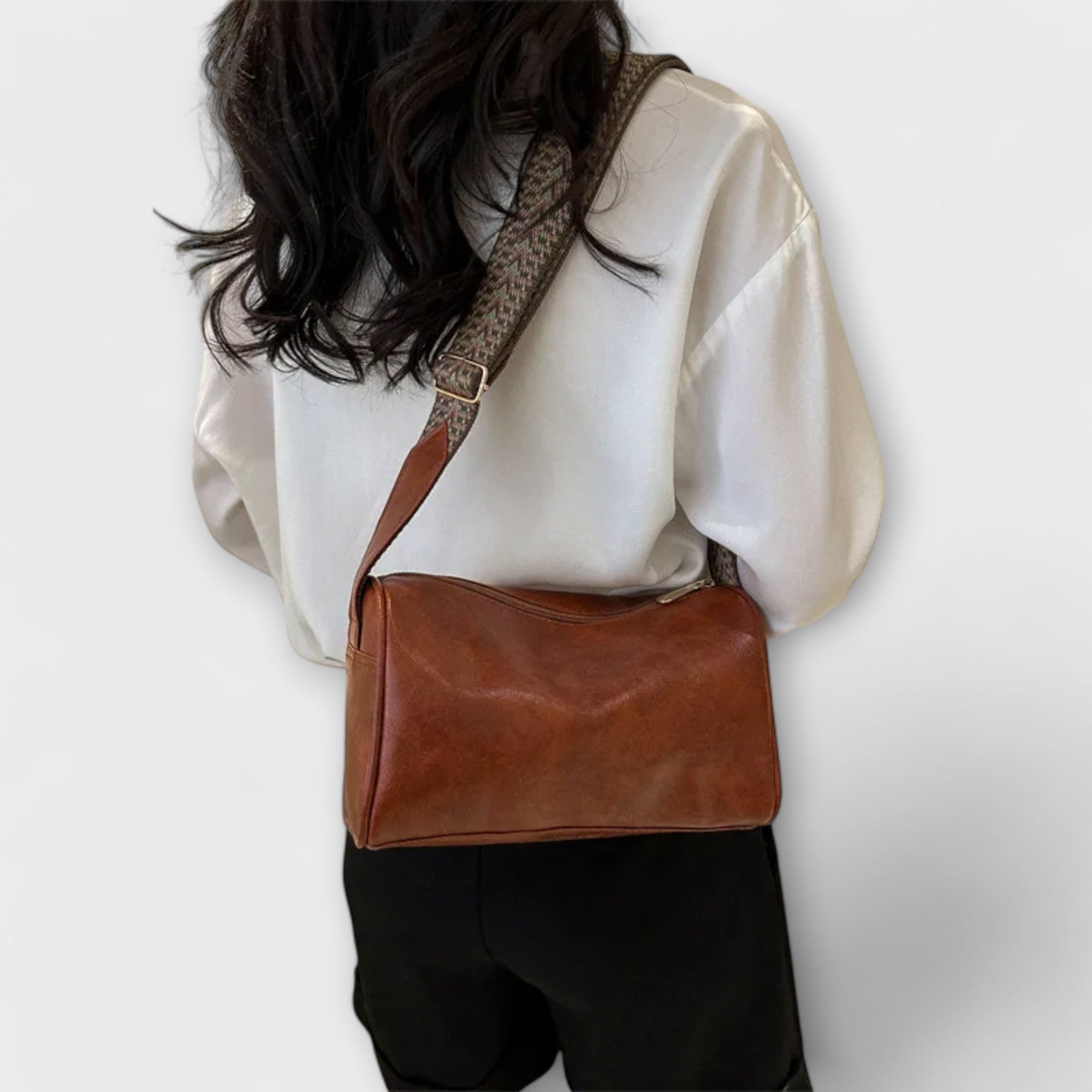 Lora. - Torba na rami? w stylu vintage