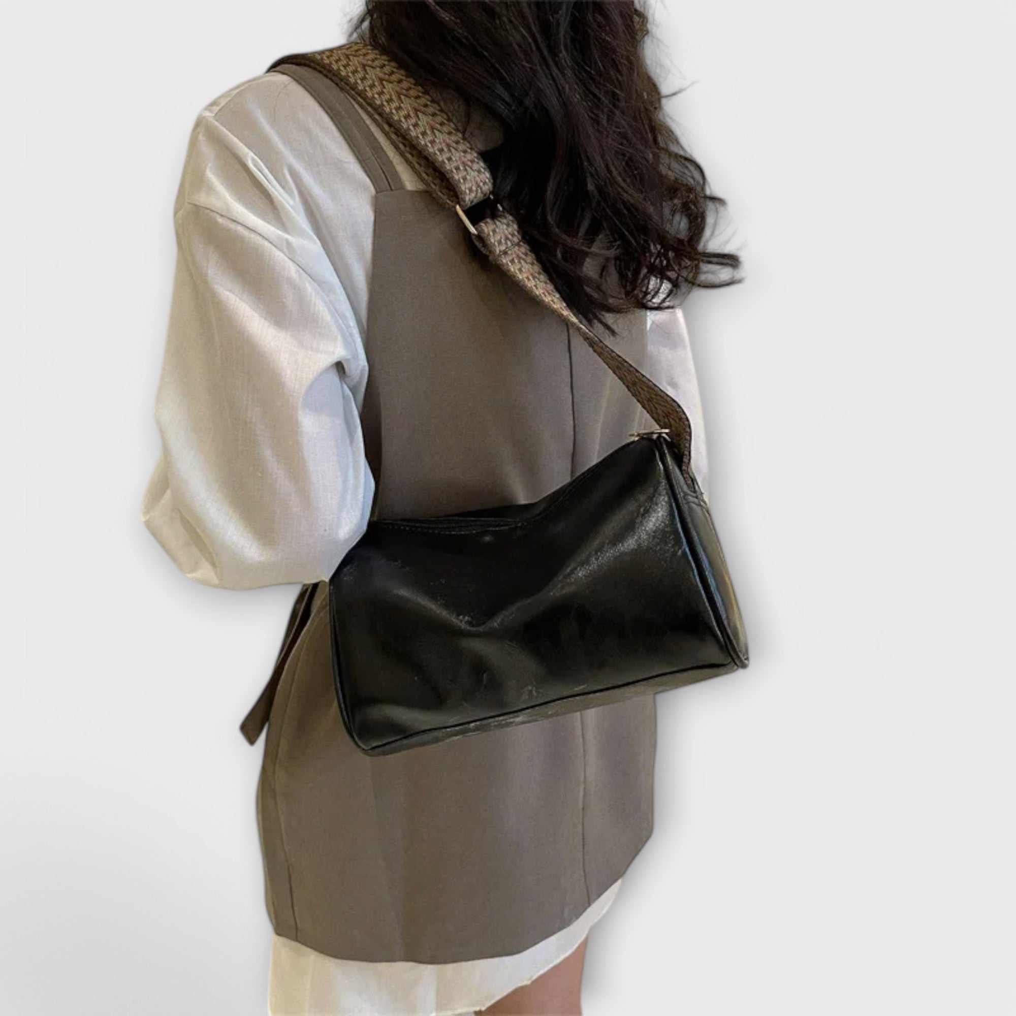 Lora. - Torba na rami? w stylu vintage