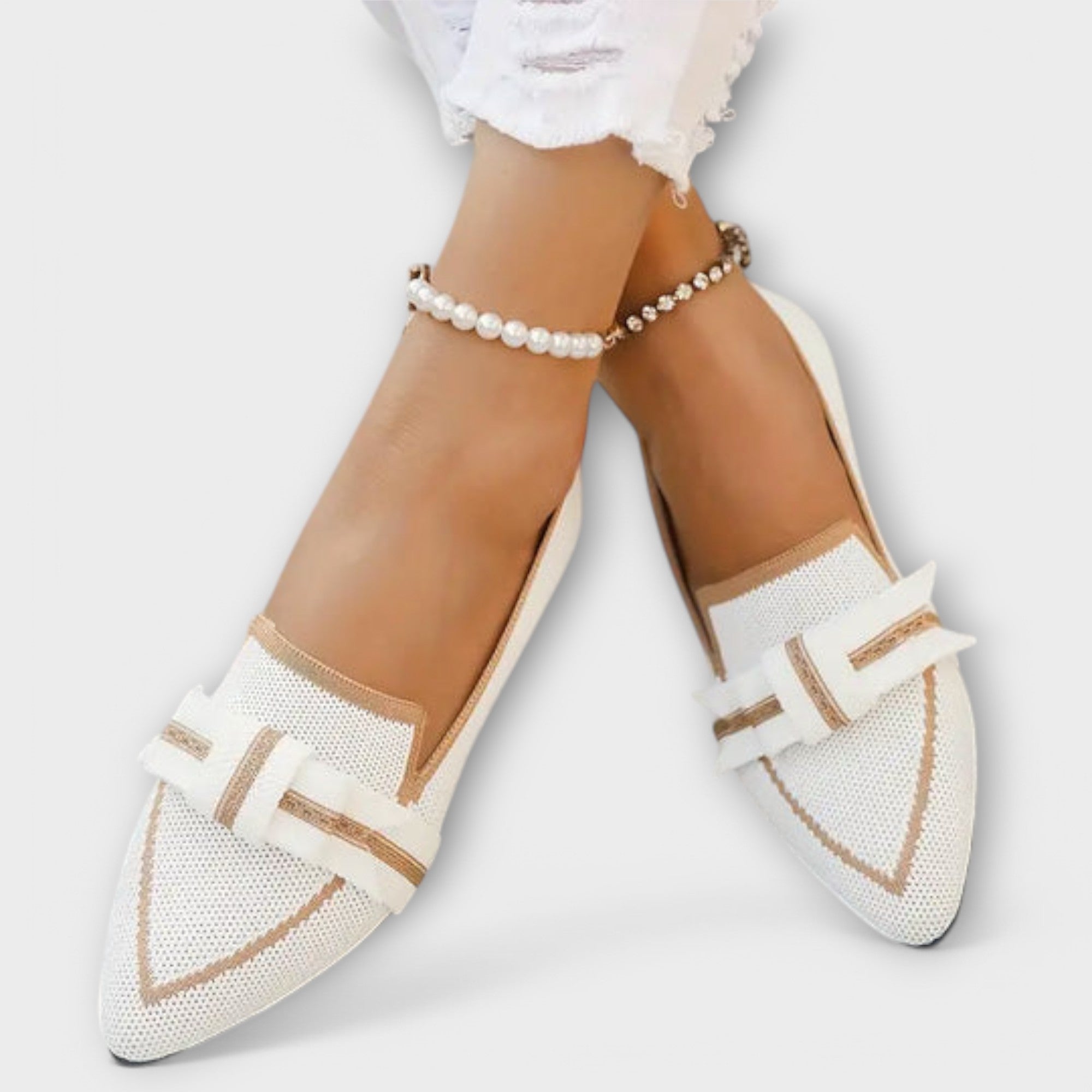 P?askie buty damskie z wi?zaniem