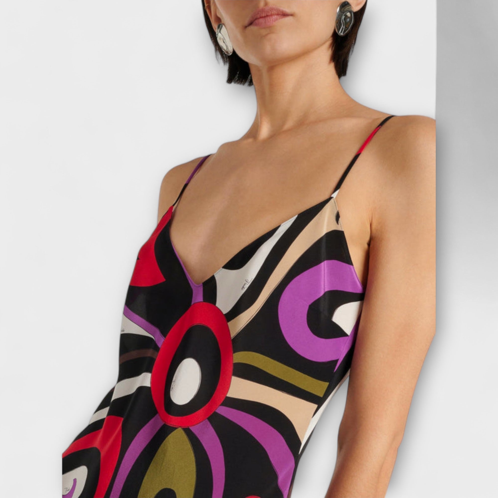 Daphne - sukienka maxi w marmurowy print