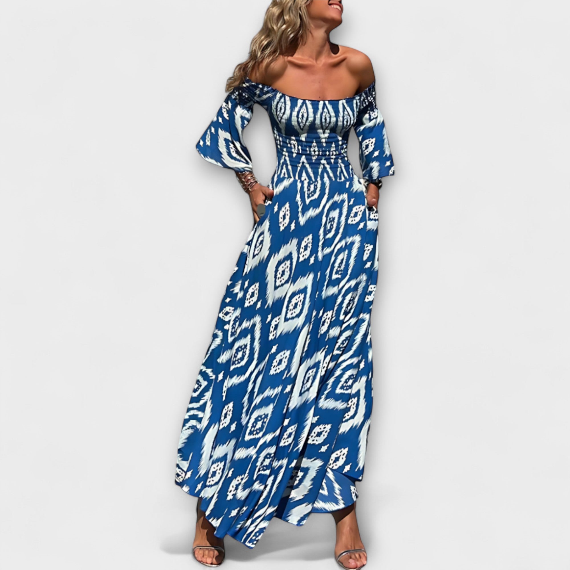 Bella - sukienka z odkrytymi ramionami w morskie kwiaty