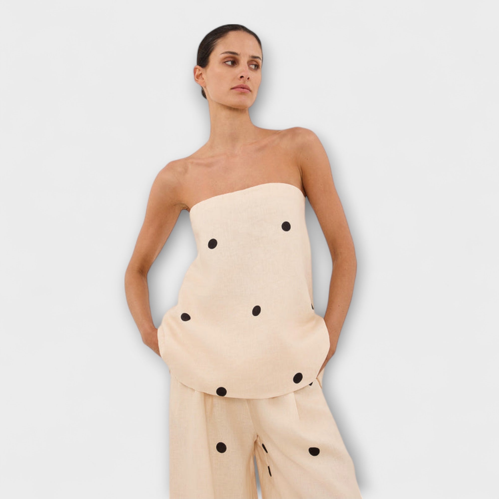 Gruzja - Kombinezon w kropki