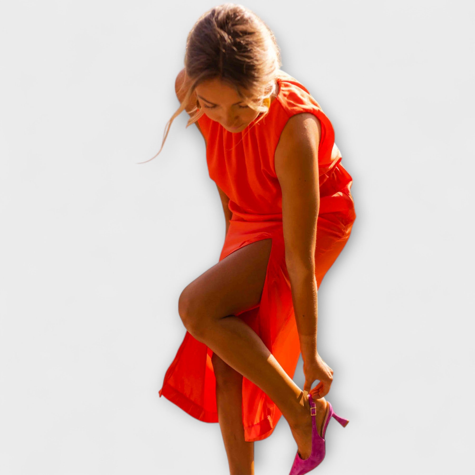 Liene - Elegancka sukienka midi