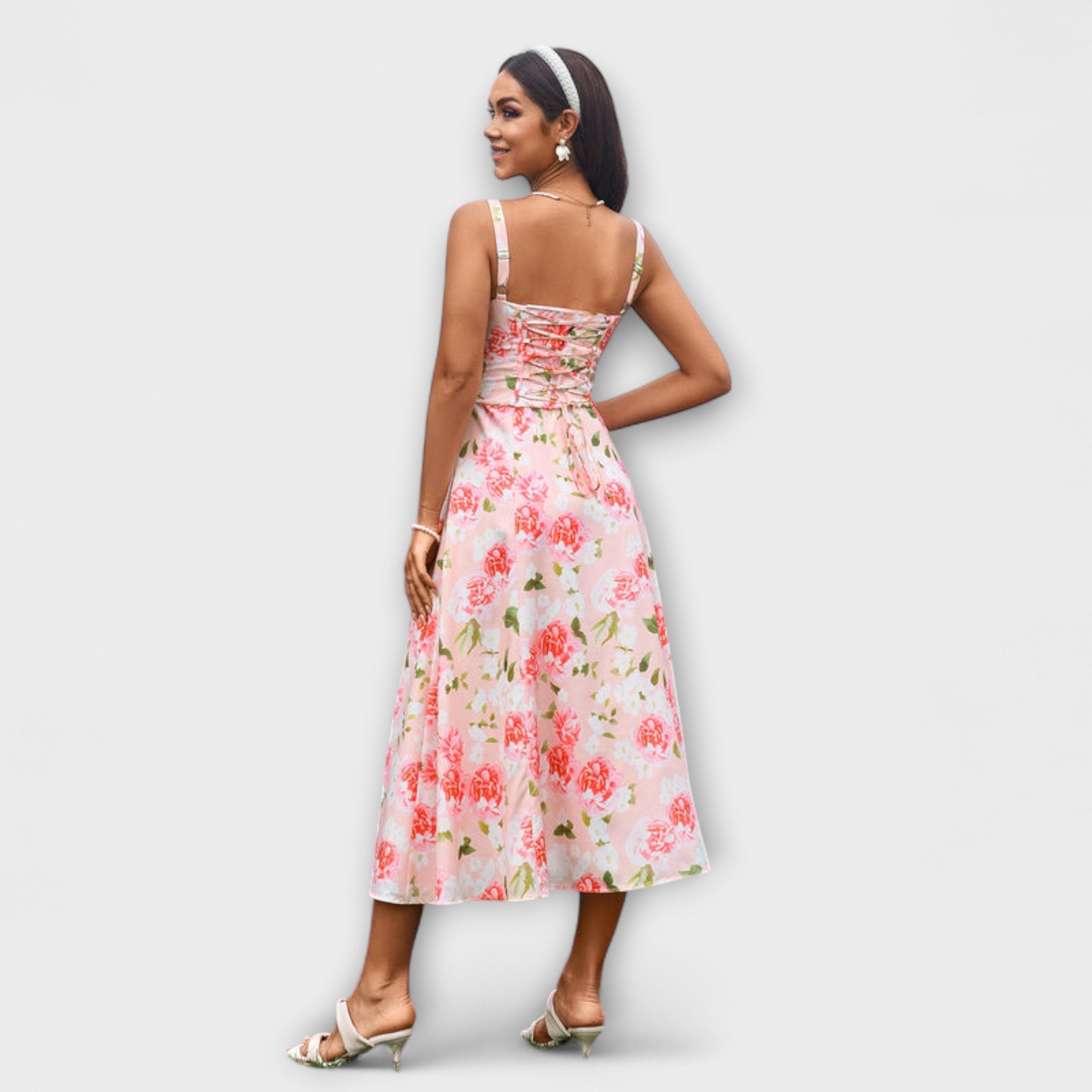 Nadzieja - Sukienka z rozci?ciem z falbankami