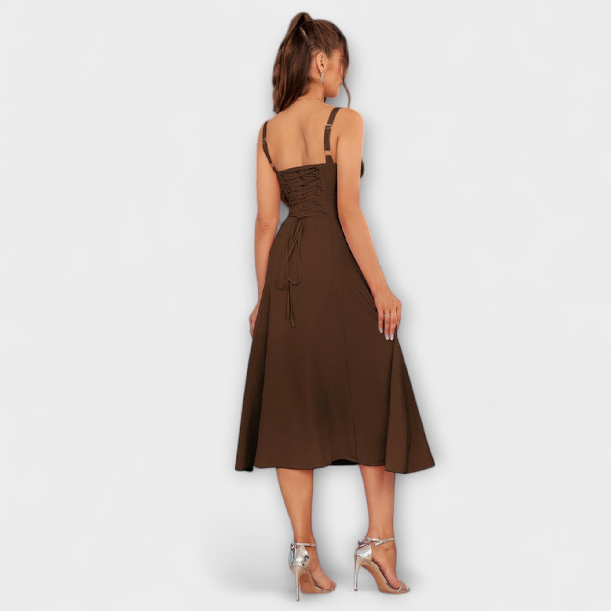 Nadzieja - Sukienka z rozci?ciem z falbankami