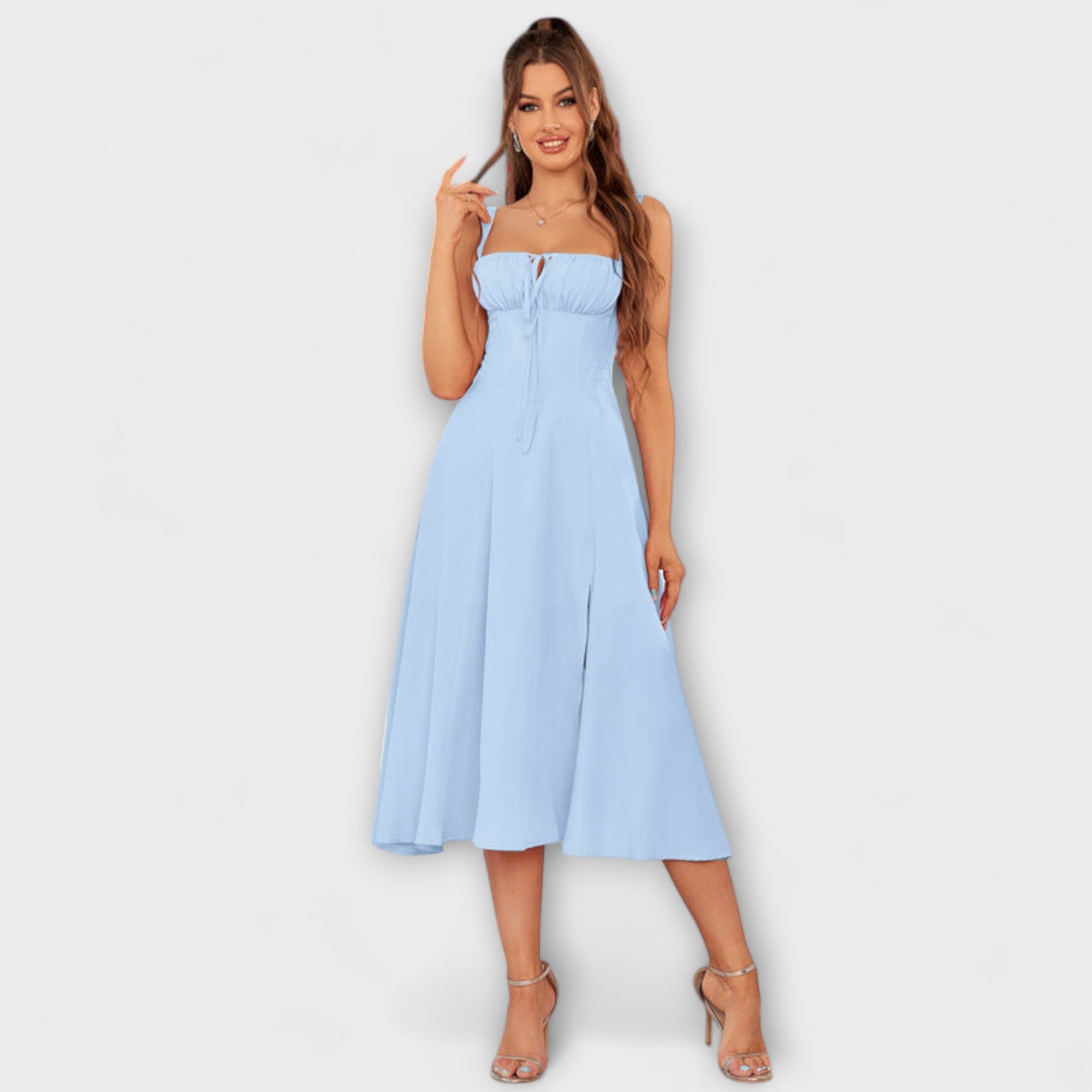 Nadzieja - Sukienka z rozci?ciem z falbankami