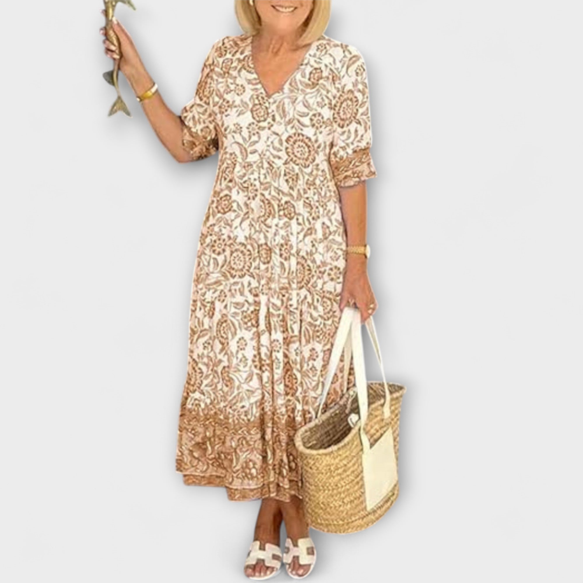 Caitlin - Pe?na wdzi?ku sukienka w kwiaty o zwiewnym designie