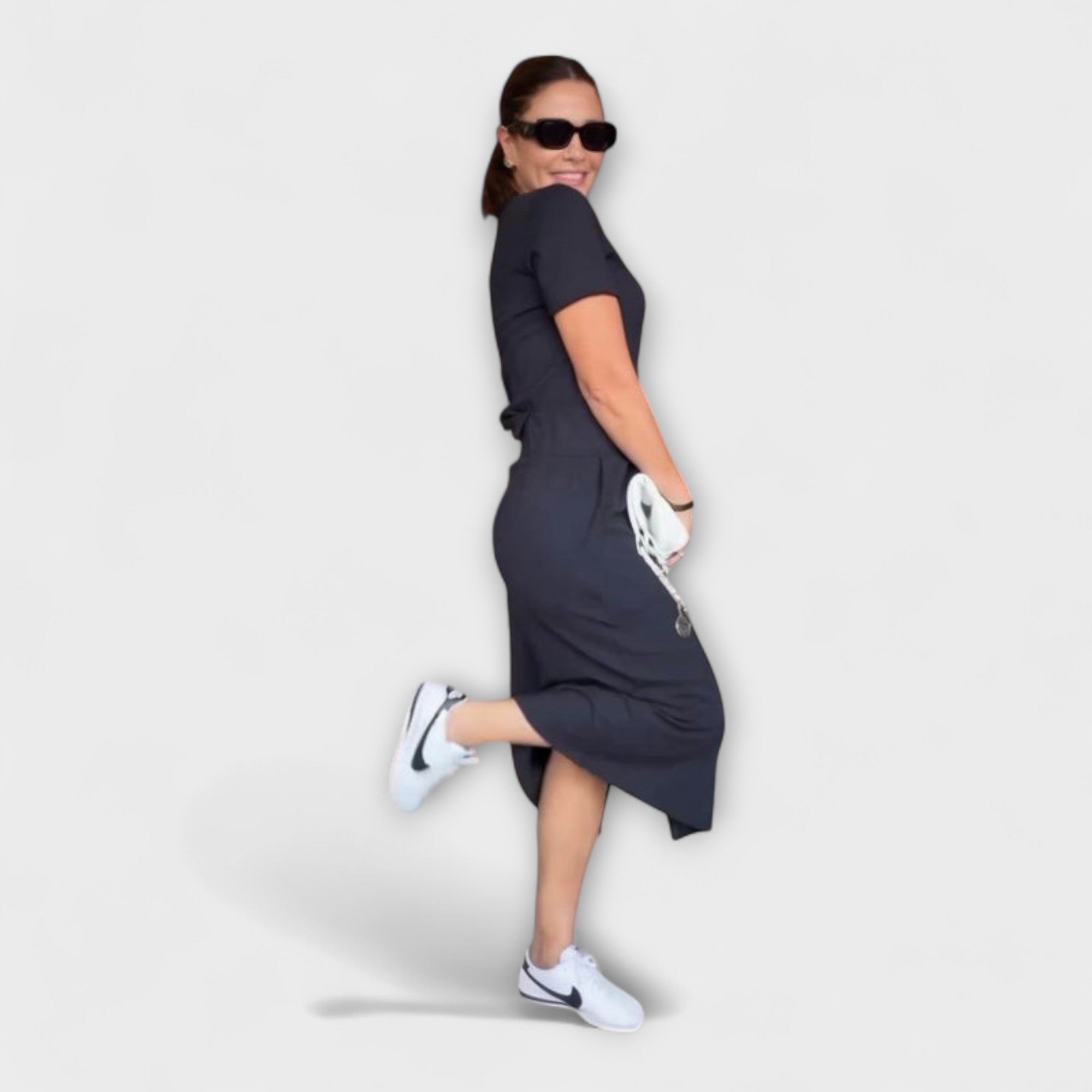 Danielle - Elegancki top z dekoltem w szpic i spódnic?